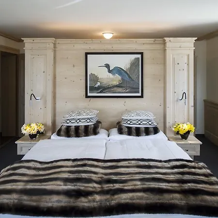 Hotel Weiss Kreuz 3*