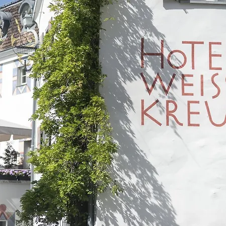 Weiss Kreuz Hotel 3*