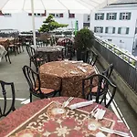 Hotel Weiss Kreuz 3*