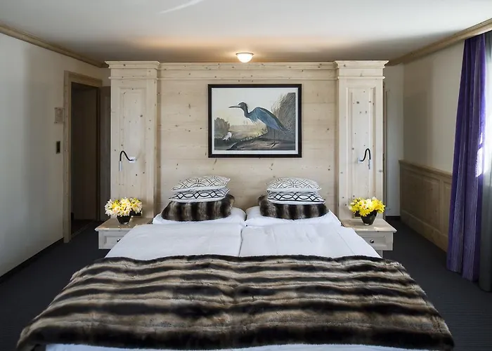 Hotel Weiss Kreuz 3*