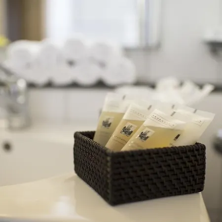 Weiss Kreuz 호텔 Malans